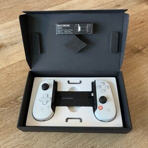 BACKBONE One Mobile Gaming Controller for iPhone- PlayStation Used